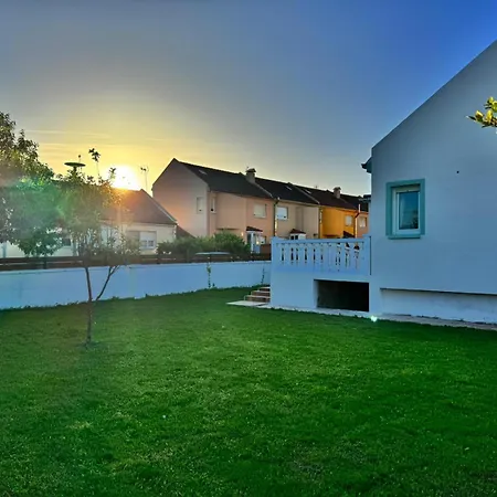 Maruca - Sea & Pool Garden Retreat * San Roman (Cantabria)